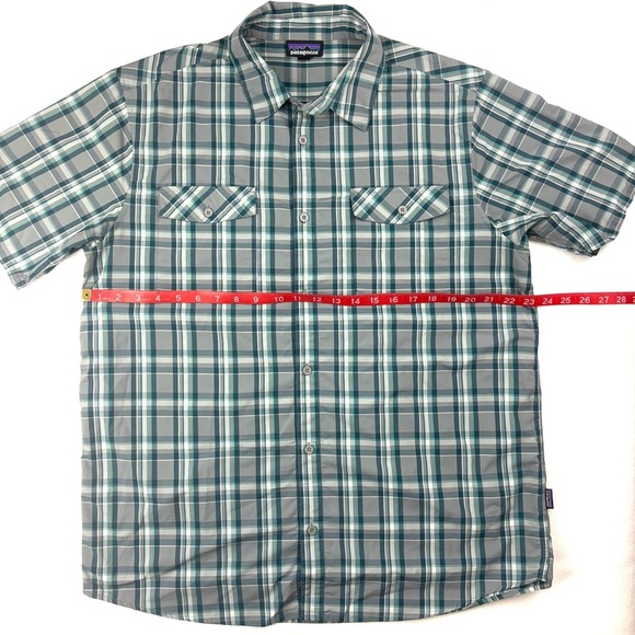 Patagonia Turquoise/Gray Plaid Flap Pocket Collar Short Sleeve Button Shirt (L) - Picture 13 of 14